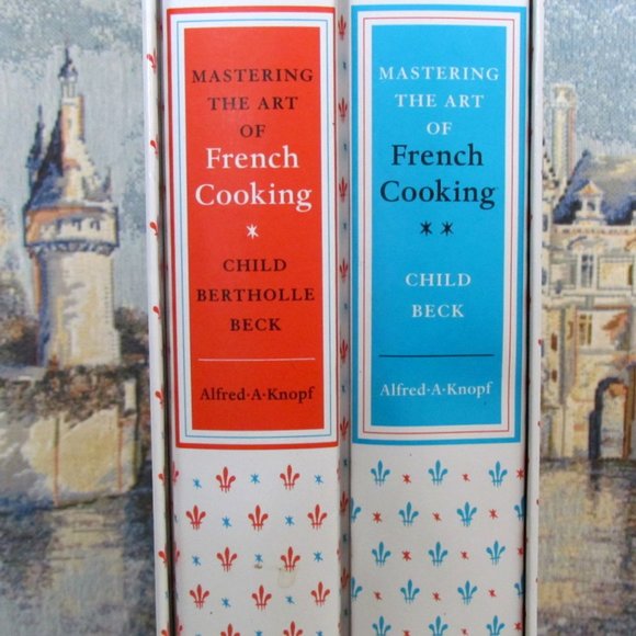 JULIA CHILD FRENCH COOKBOOKS, 2 VOL MASTERING THE ART OF FRENCH COOKING; IN CASE - Picture 2 of 8